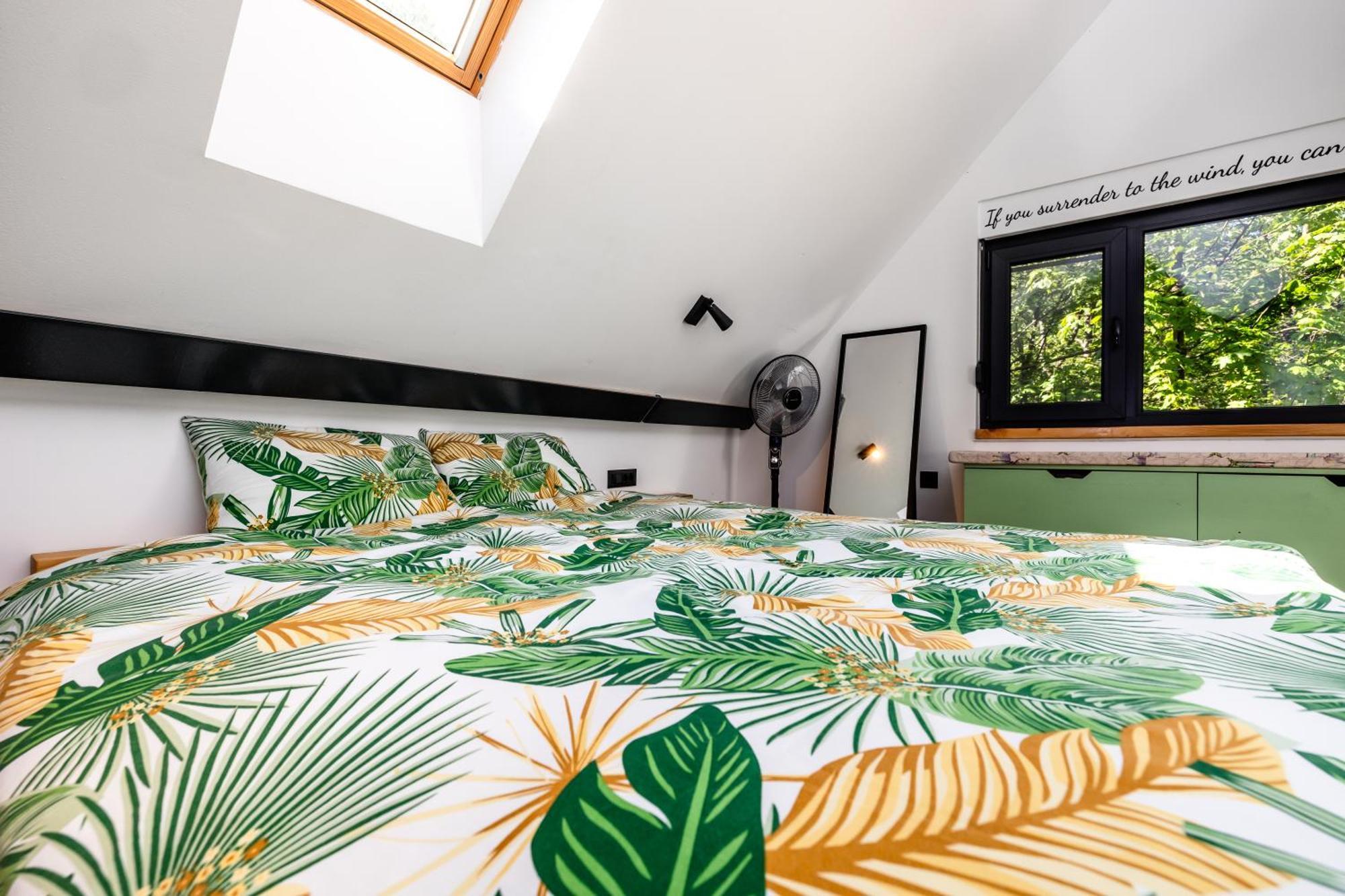 Ferienwohnung Tree Elements Treehouse Retreat Slunj Exterior foto